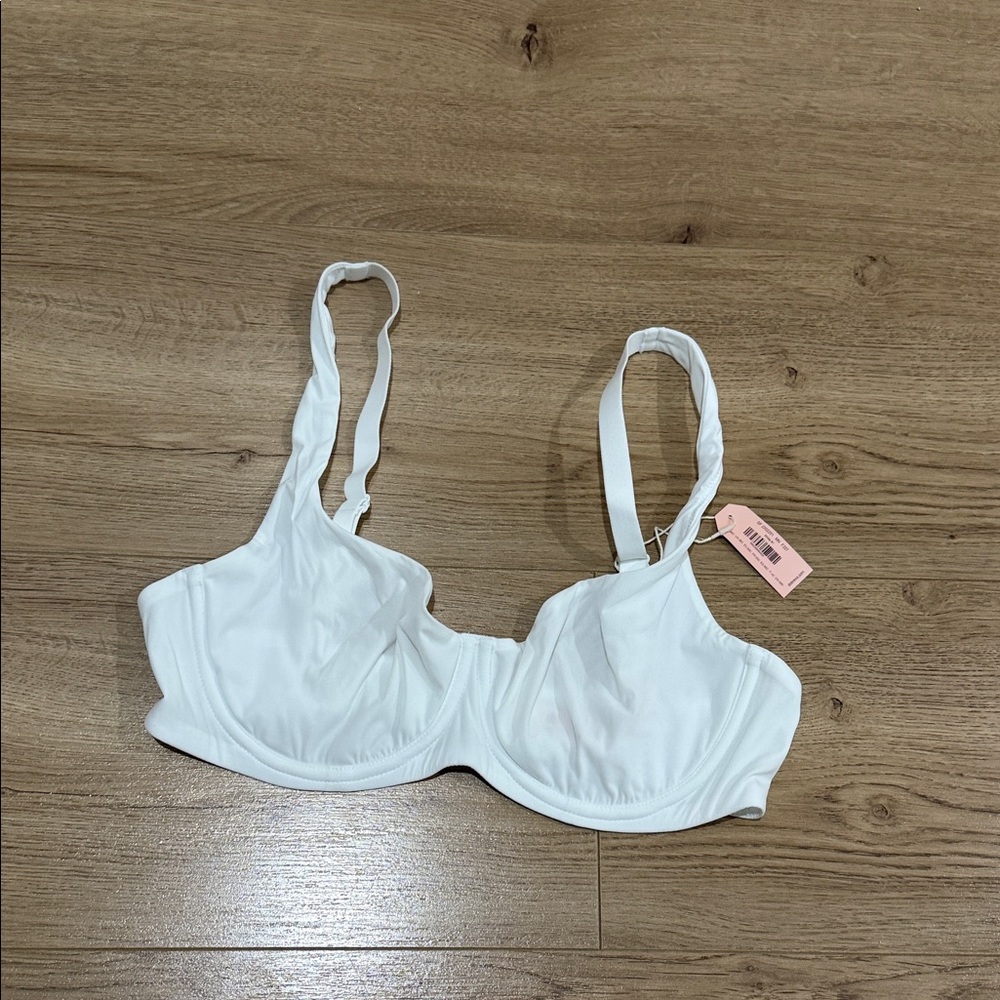 White Women's Underwire Bra